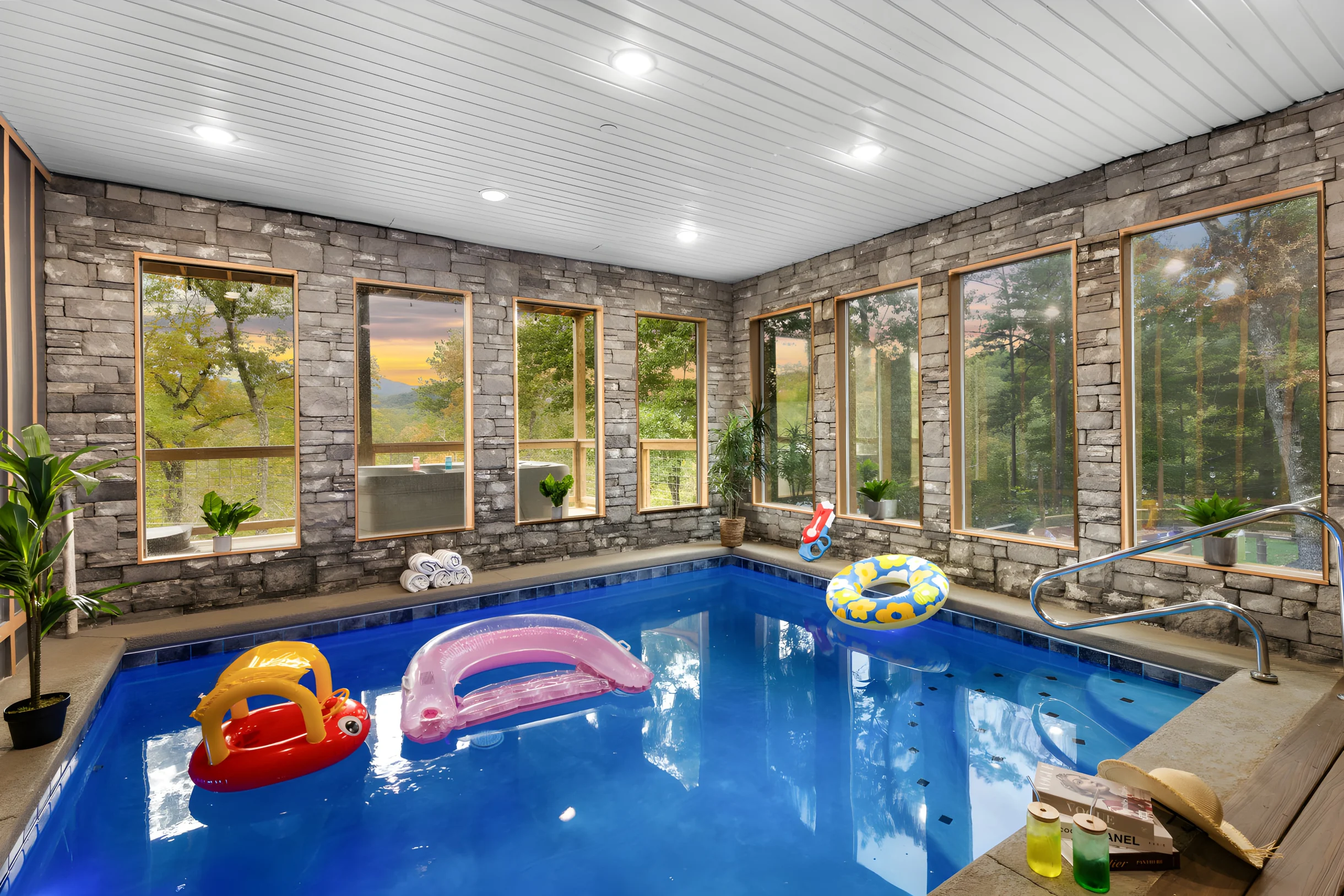 Home in Gatlinburg property photo 2
