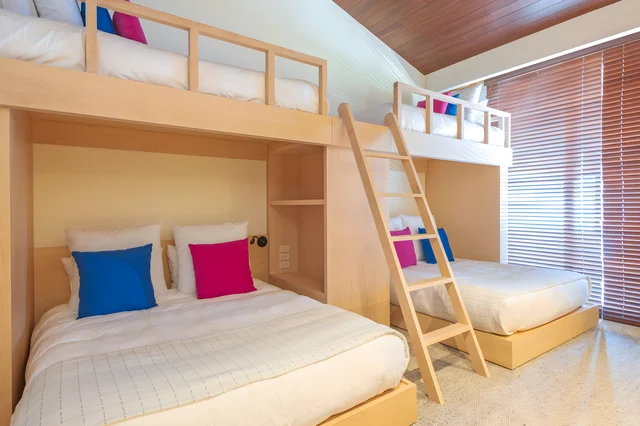 Bedroom 1 image 1
