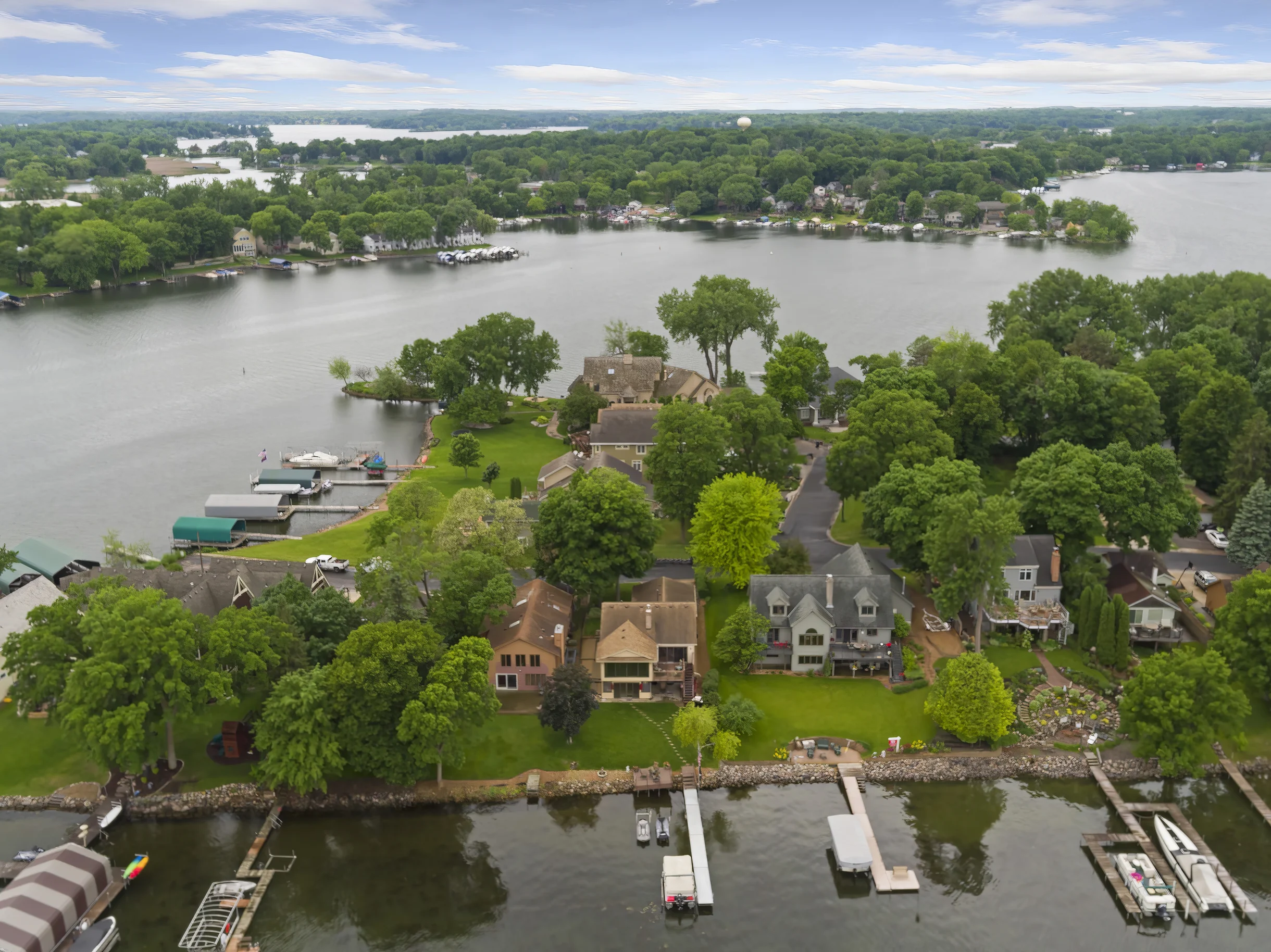 Lakefront Luxury #41