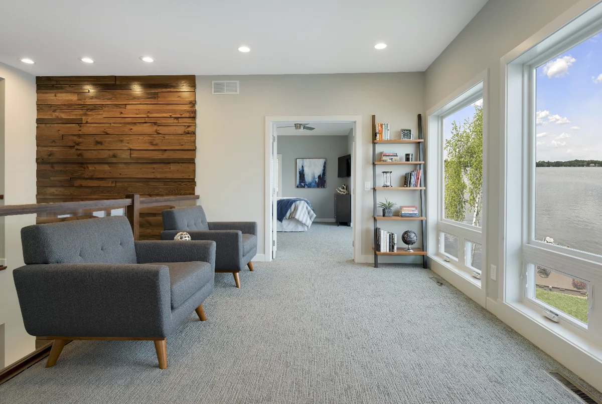Lakefront Luxury #20