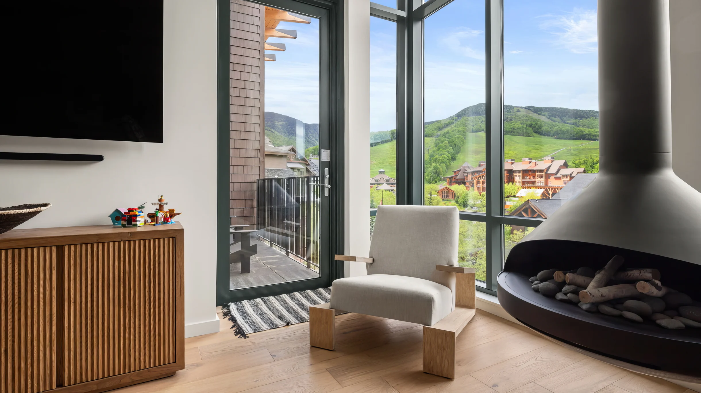 Wander Stowe Peaks #5