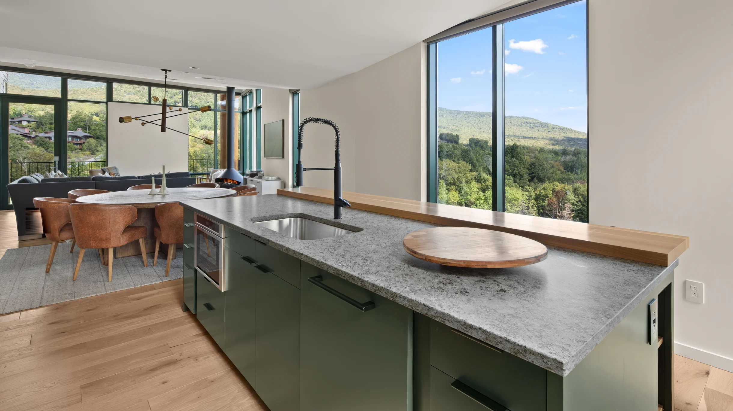 Treehouse 411 | Mountain Lookout | 4 bed #35