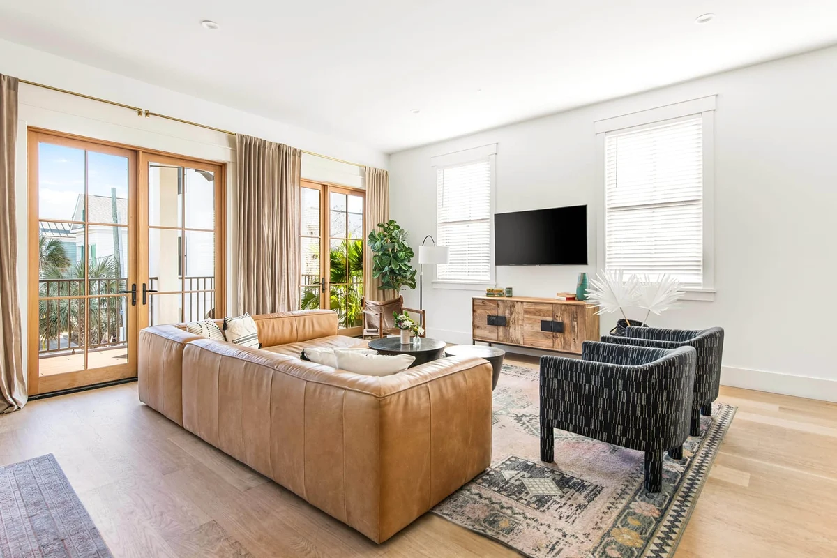 Wander Charleston Riverbend