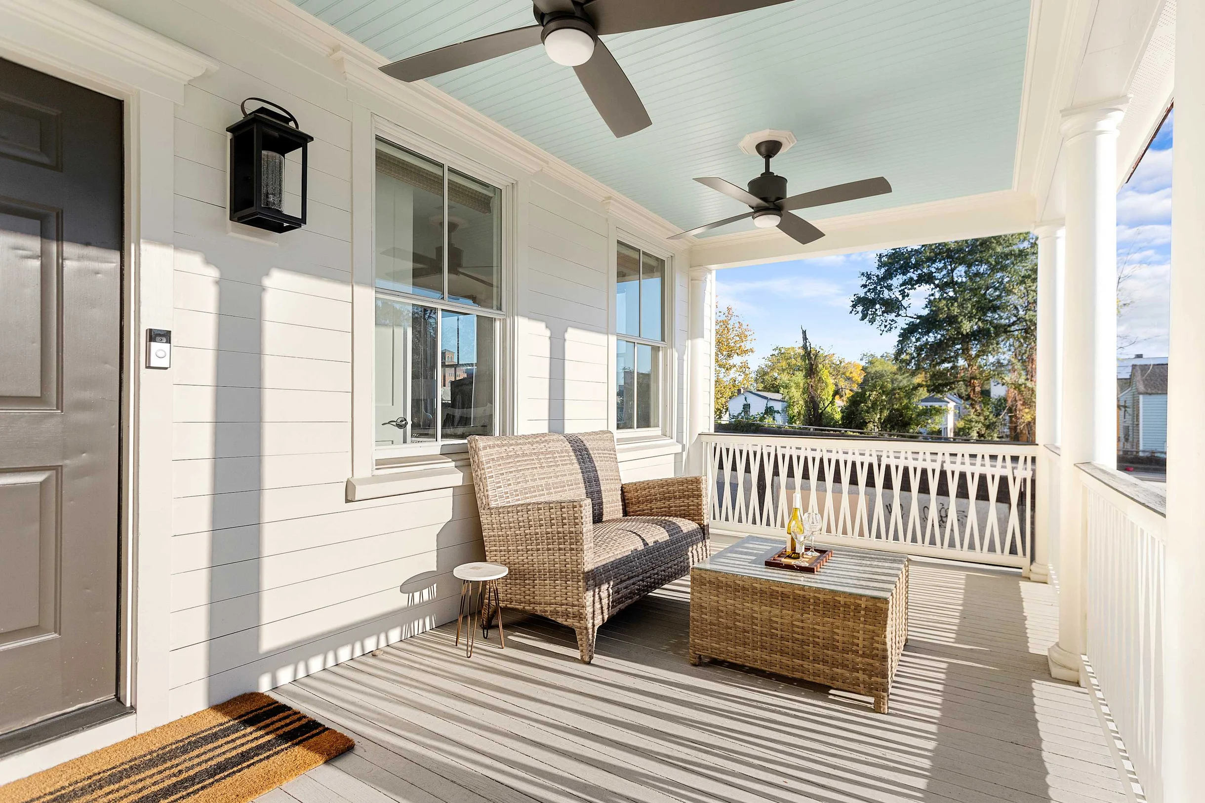 Wander Charleston Charm #24