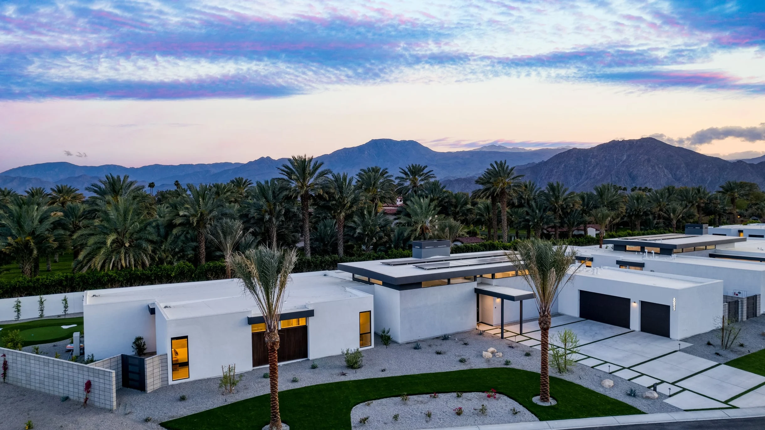 Wander La Quinta Groves