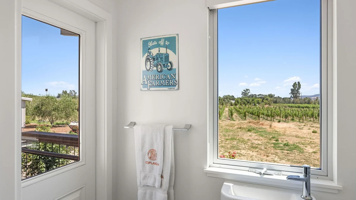 Wander Sonoma Mountain Estate #89