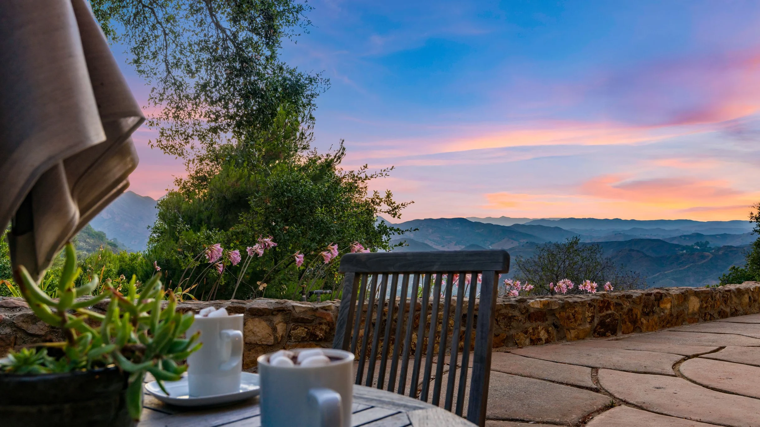 Wander Malibu Canyon Retreat #35