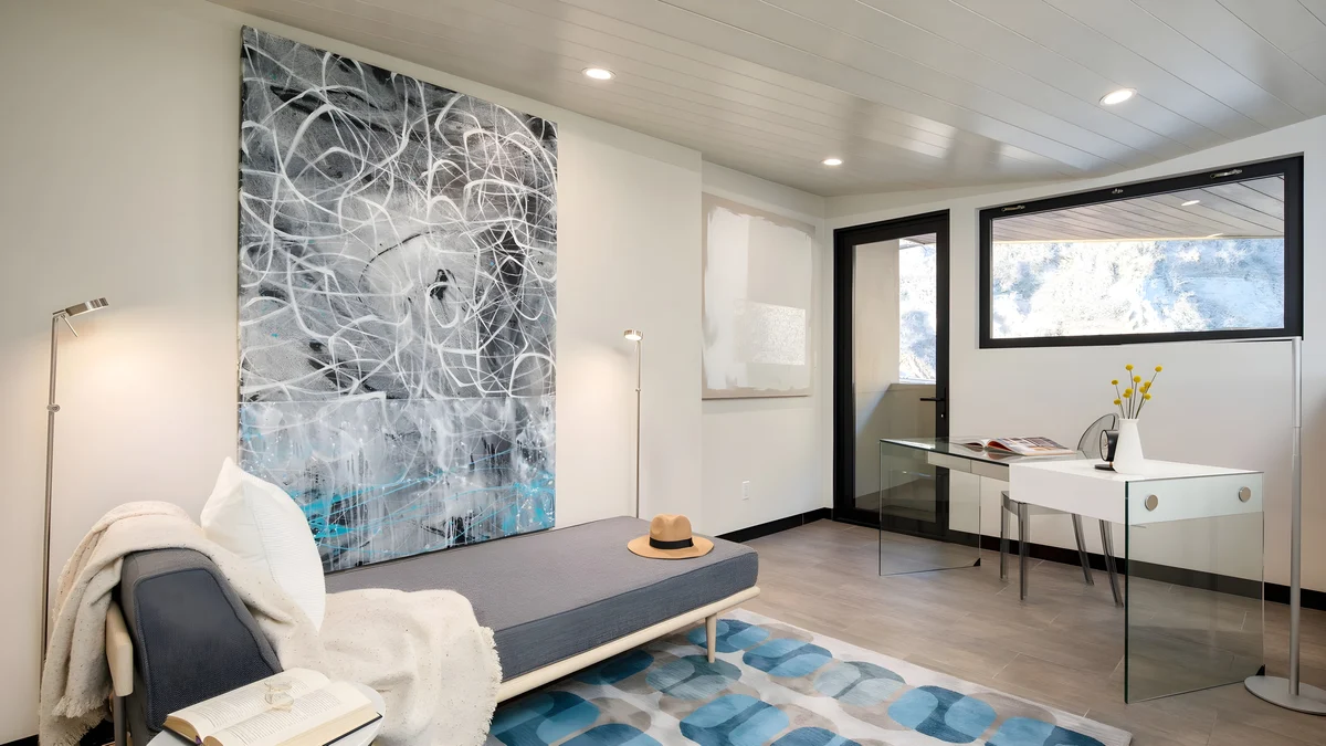 Wander Malibu Cove Retreat