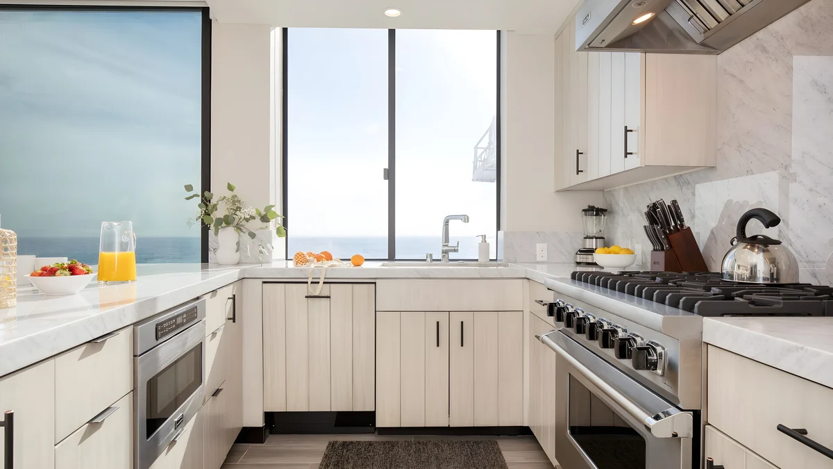 Wander Malibu Cove Retreat