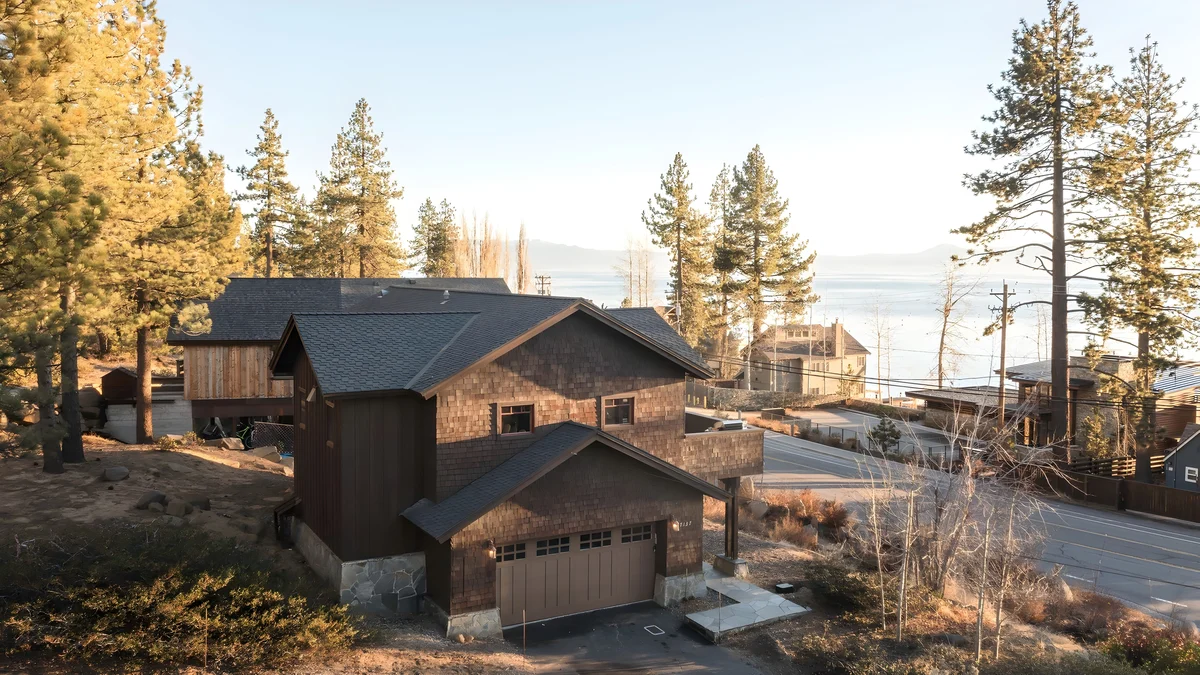 Wander Tahoe Vista Lakeshore