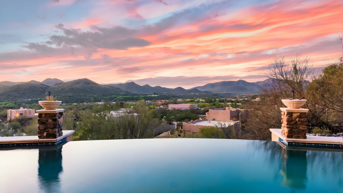 Wander Cave Creek Ridge