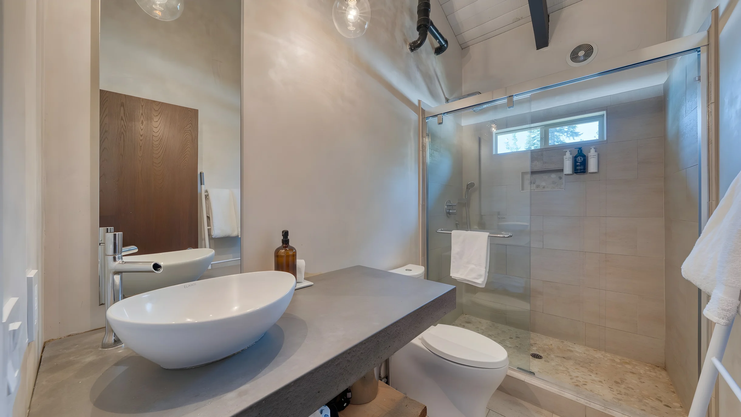 Wander Tahoe Rim Retreat #10