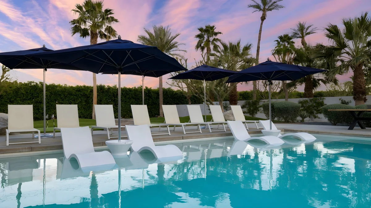 Wander La Quinta Dunes