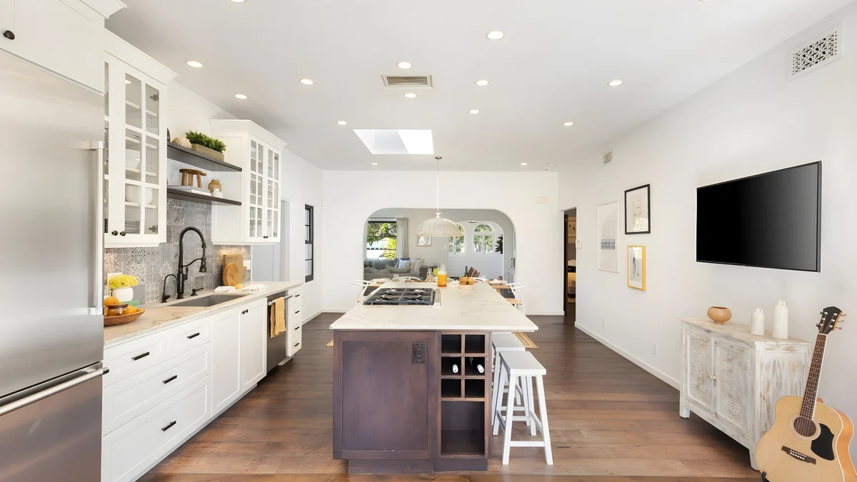 Wander La Jolla Caves