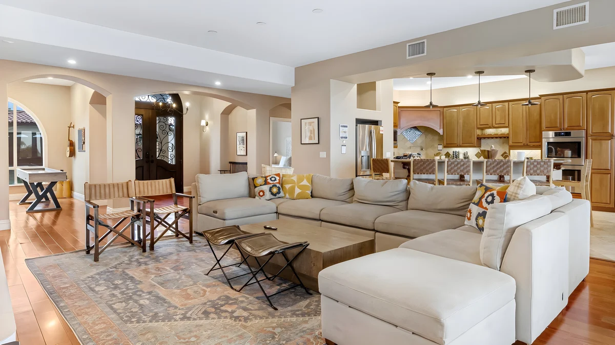 Wander Murrieta Mountains