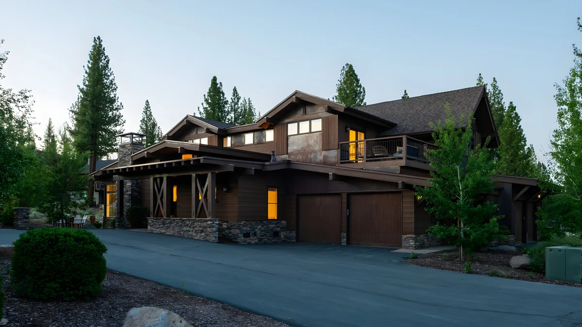 Wander Truckee Donner Slopes