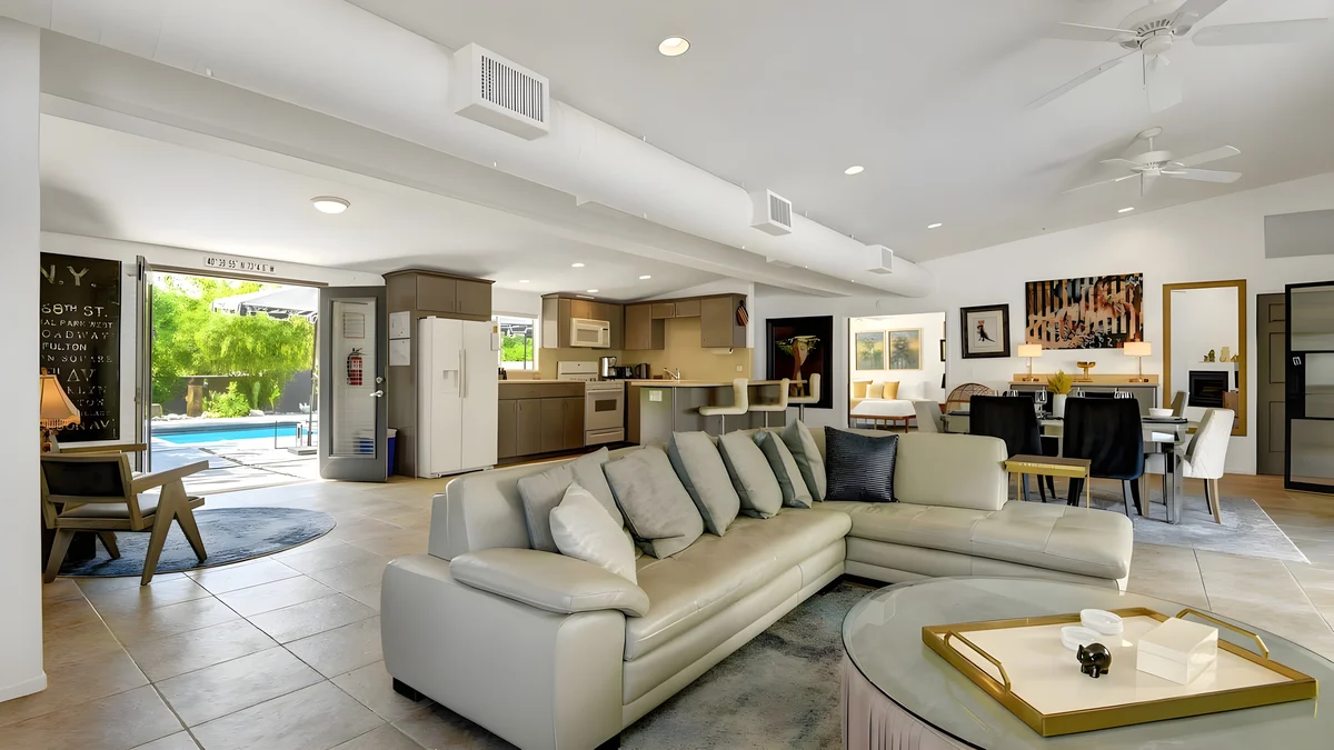 Wander Palm Springs Dunes