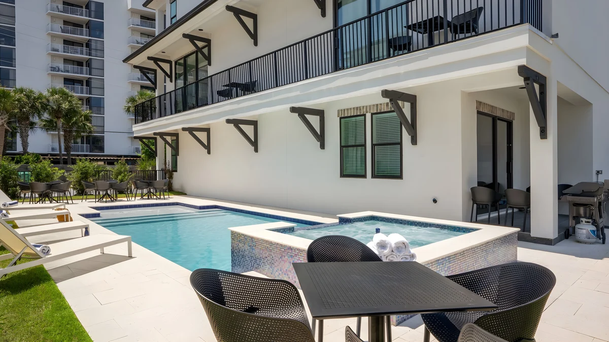 Wander Miramar Beach Gulfront