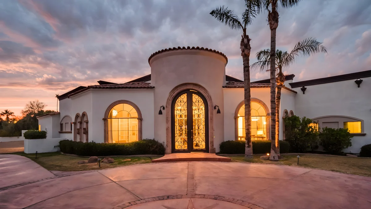 Wander Paradise Valley Echo