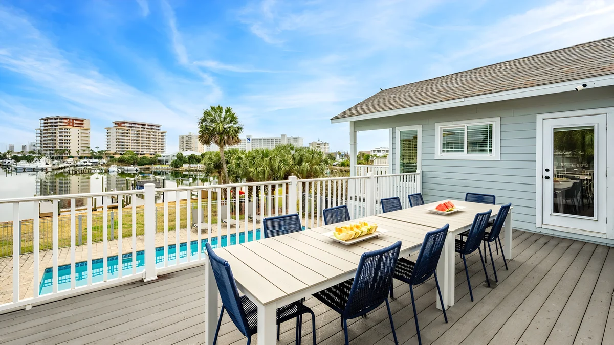 Wander Destin Harborfront