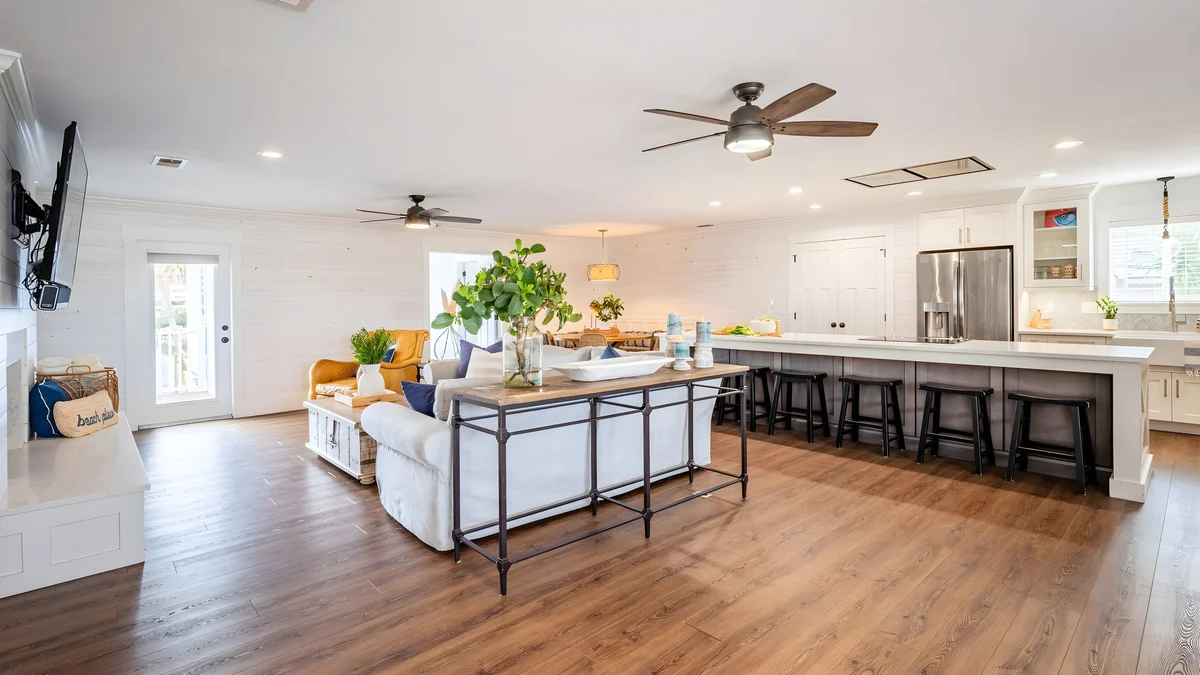 Wander Destin Harborfront