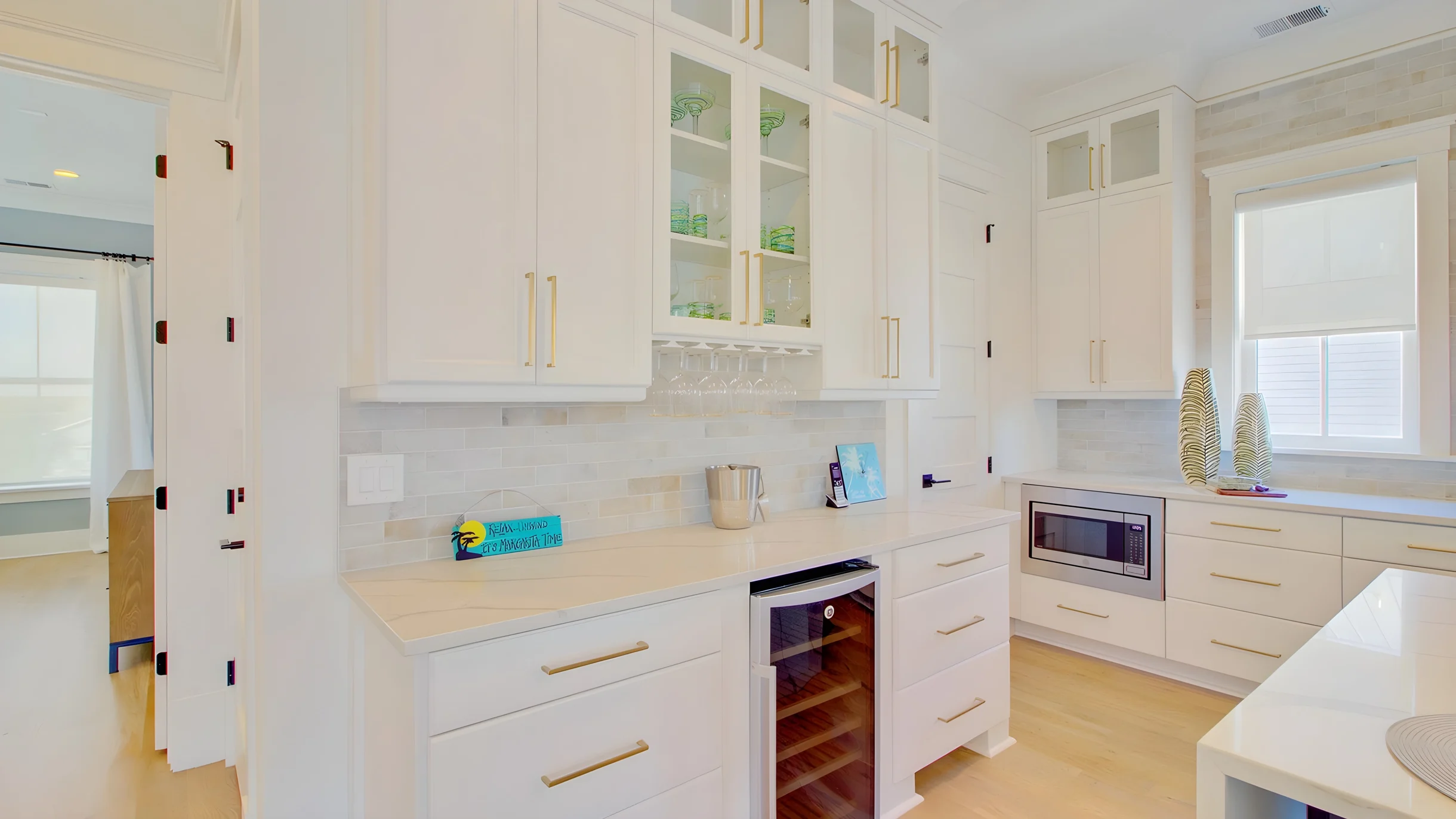 Wander Palms Glow #47