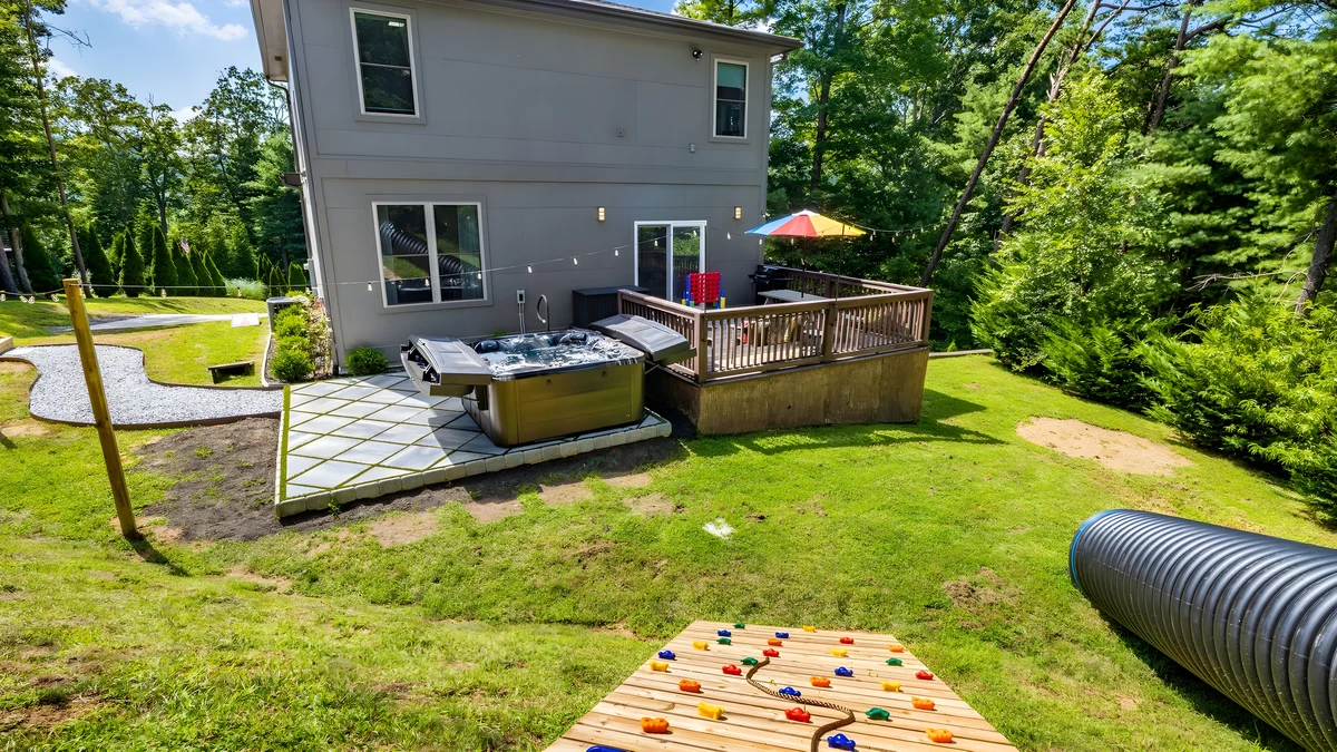 Wander Asheville Mountain Views