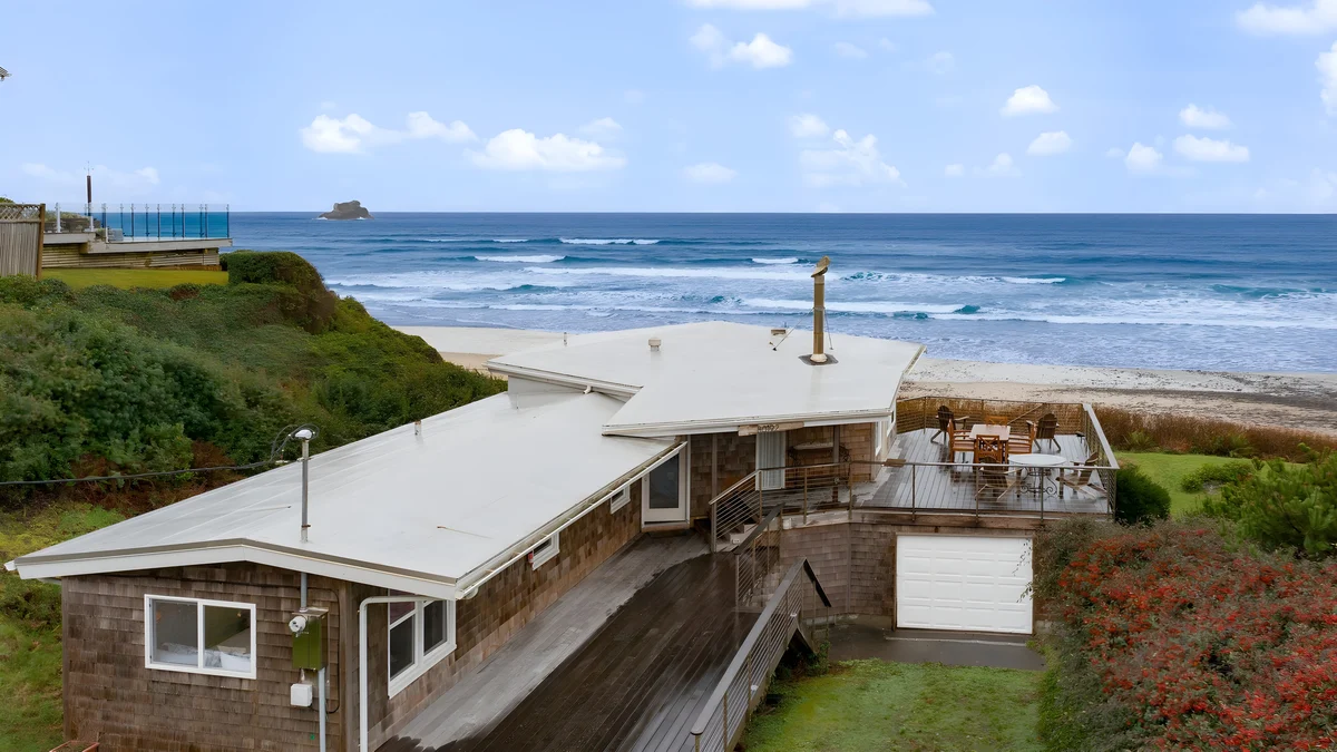 Wander Arch Cape Shores