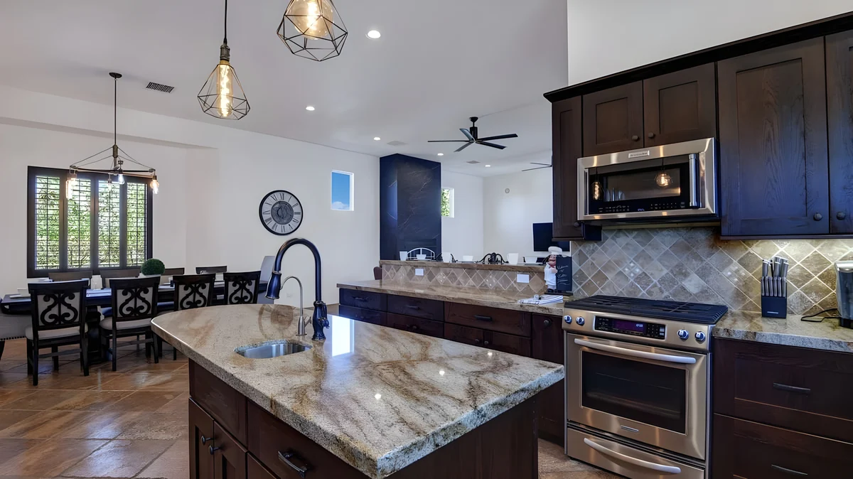 Wander Palm Springs Desertview