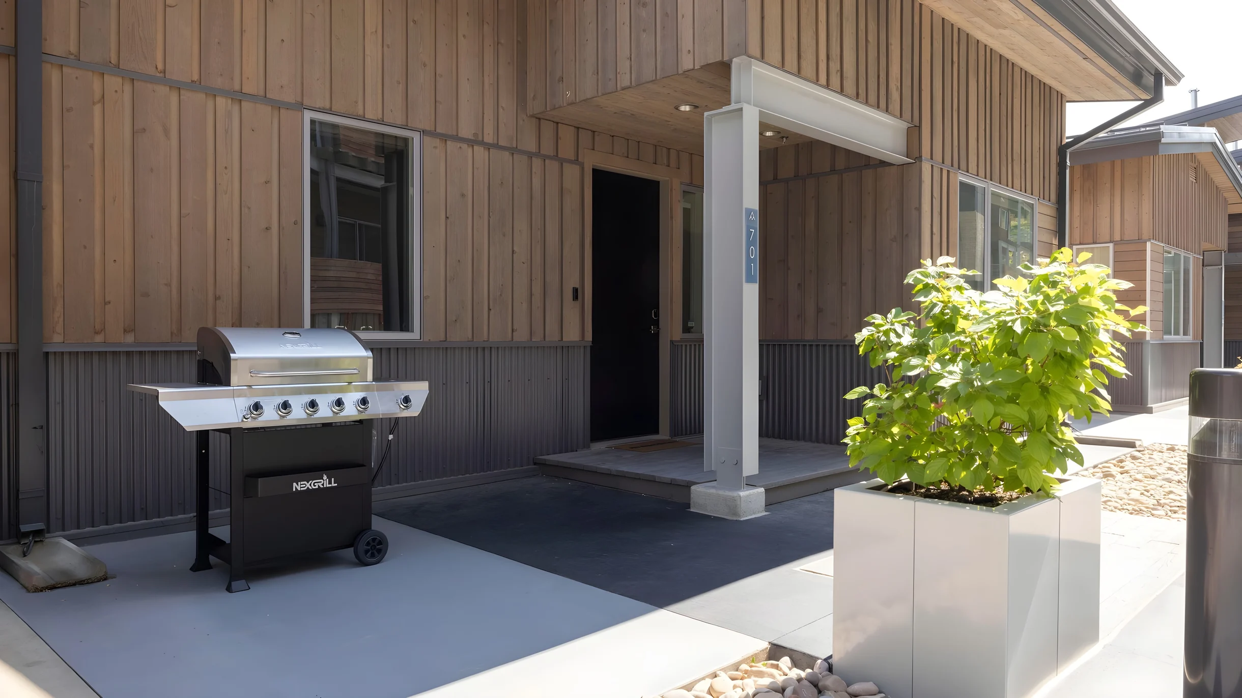 Wander Park City Hearth #24