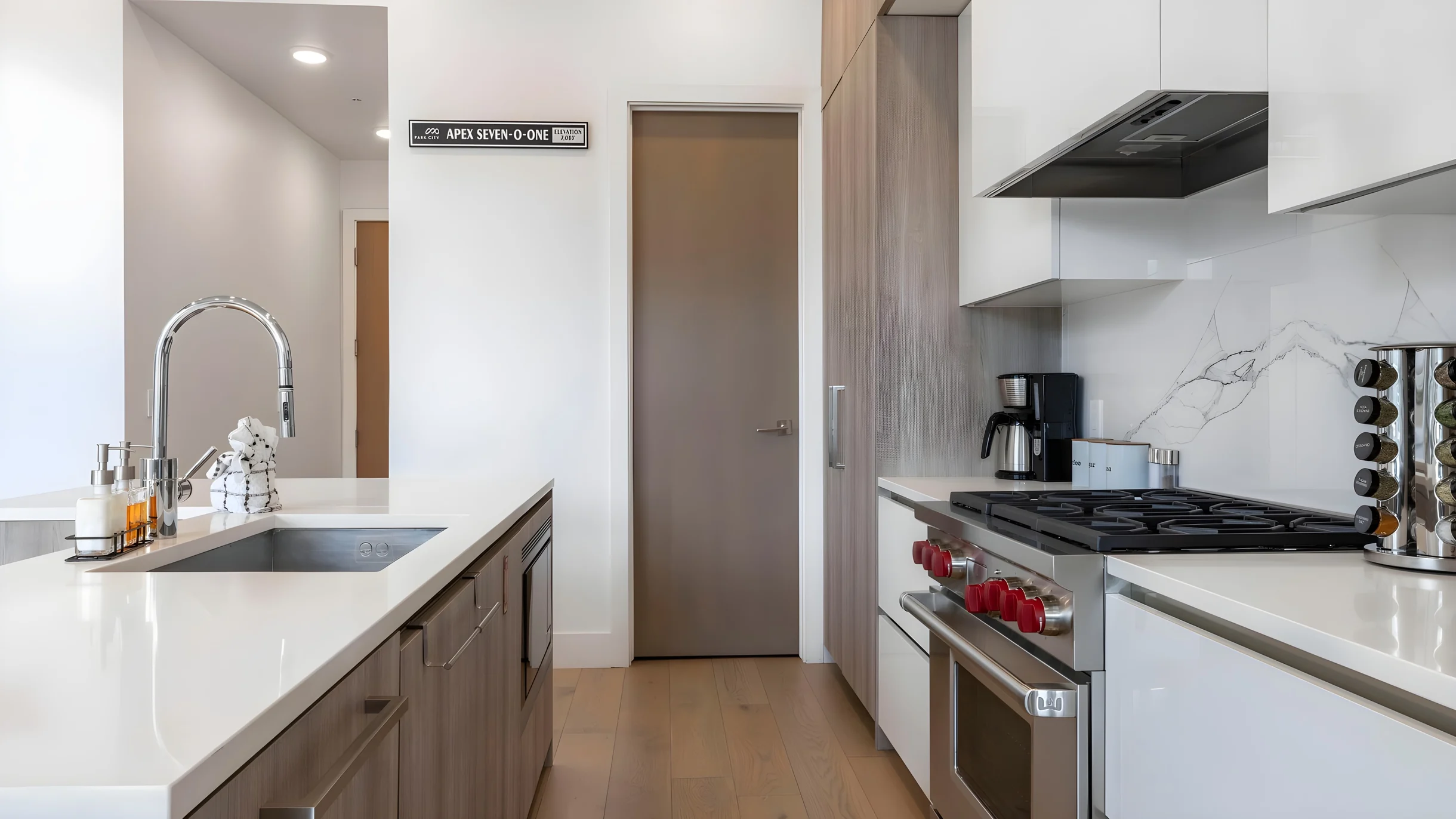 Wander Park City Hearth #17