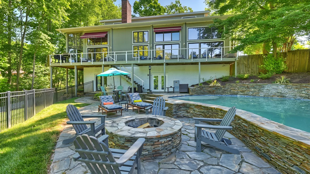 Wander Mooresville Harbor