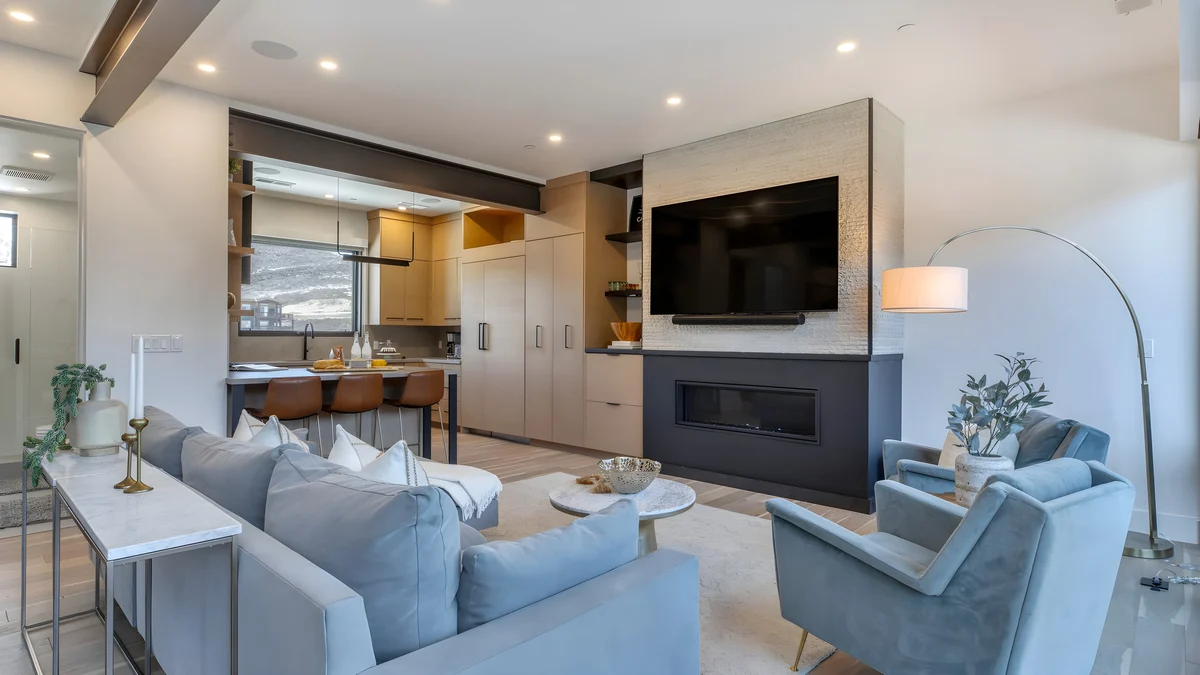 Wander Canyons Village Ridgeline