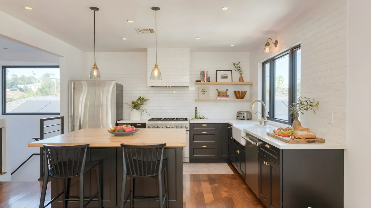 Wander Atwater River