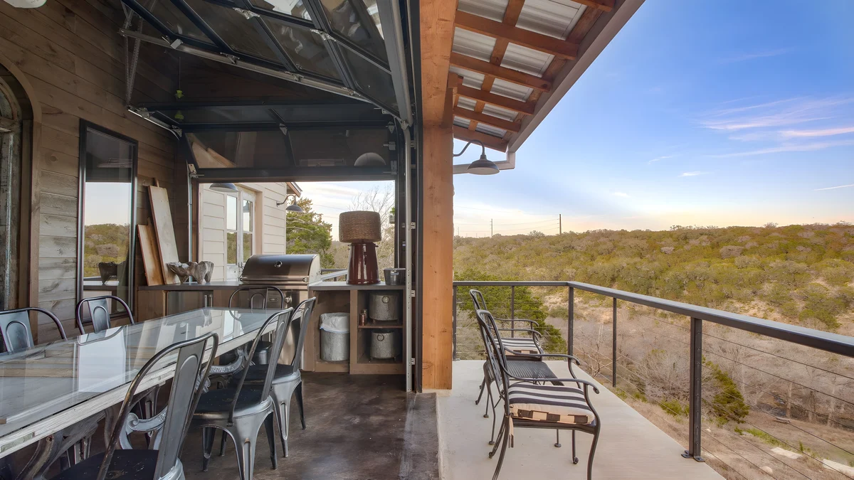 Wander Dripping Springs Canyon