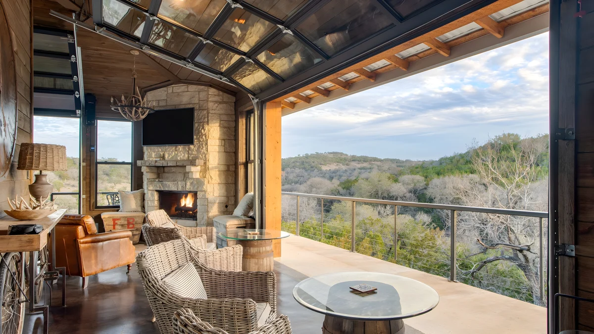 Wander Dripping Springs Canyon