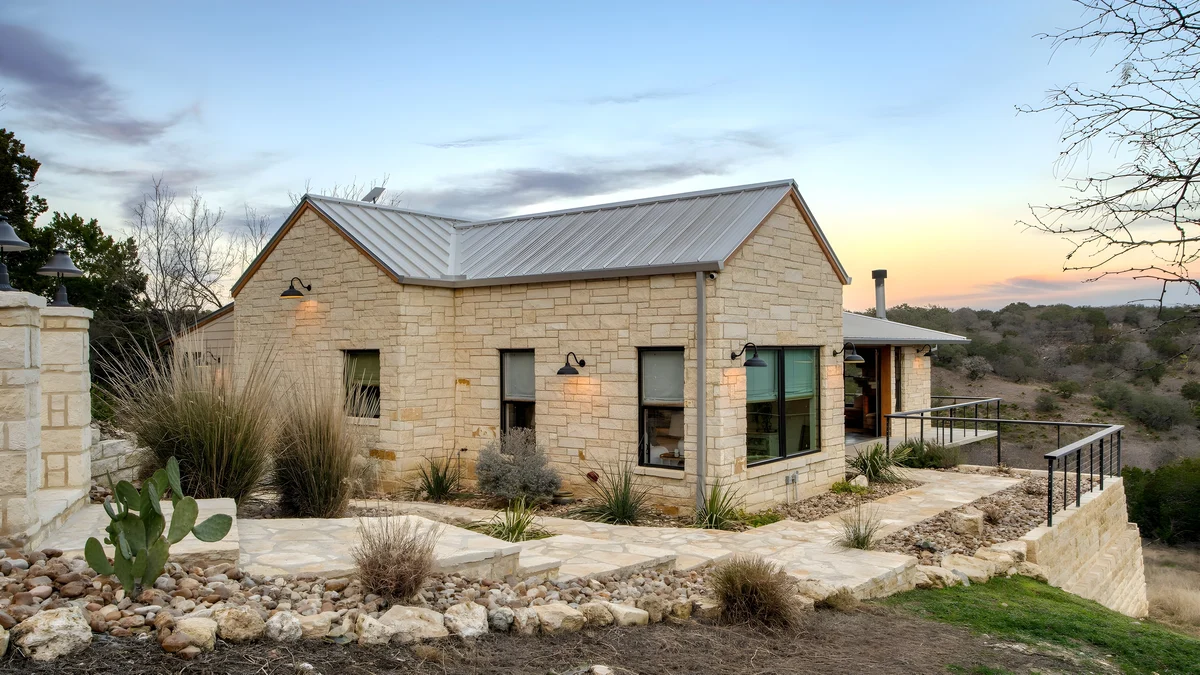 Wander Dripping Springs Canyon