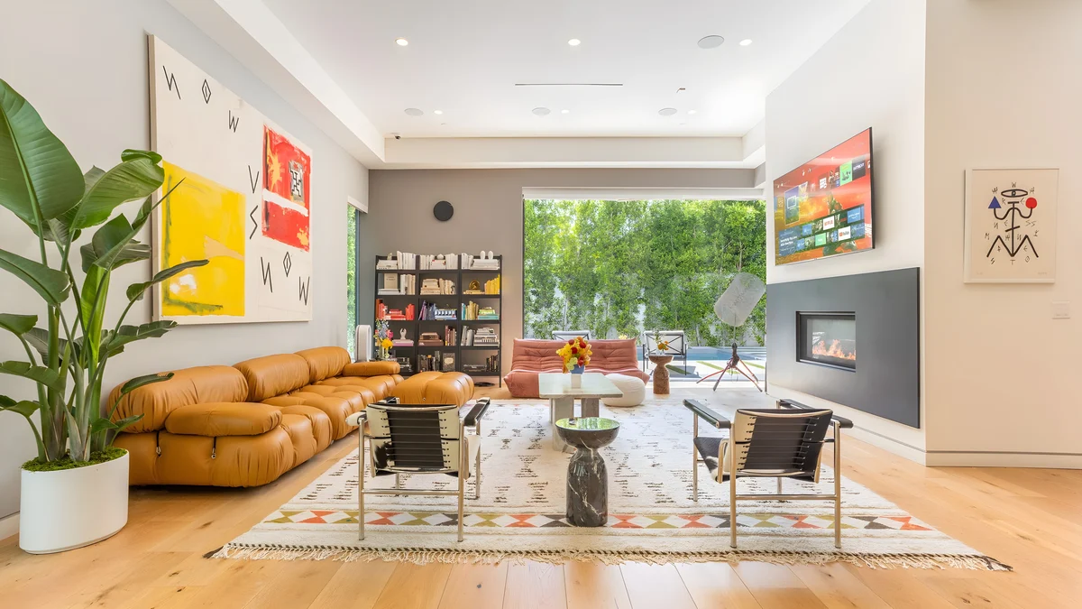 Wander West Hollywood Sunset