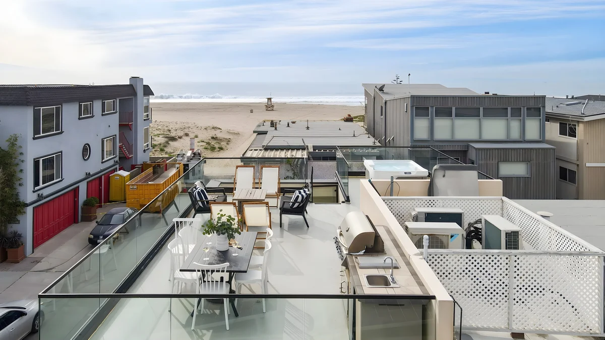 Wander Newport Beach Cliffs