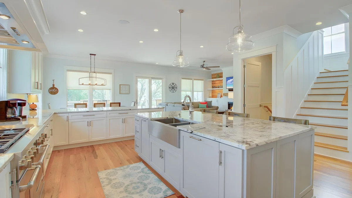 Wander Mount Pleasant Marshside