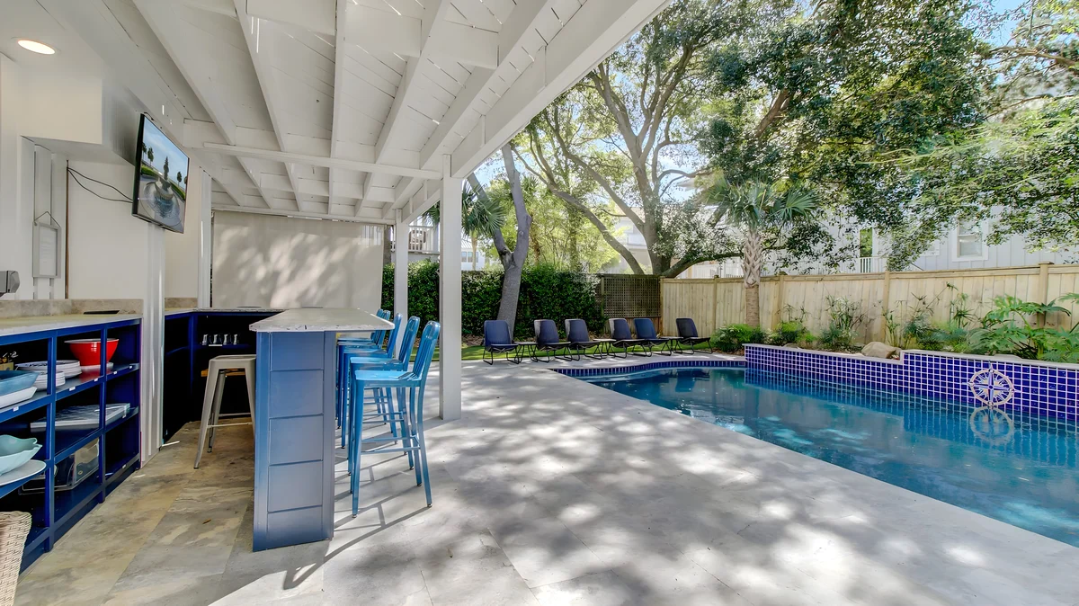 Wander Isle Palms Beach