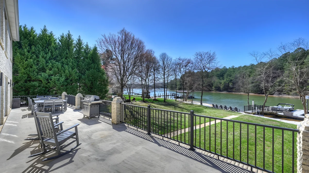 Wander Sherrills Ford Lakeview