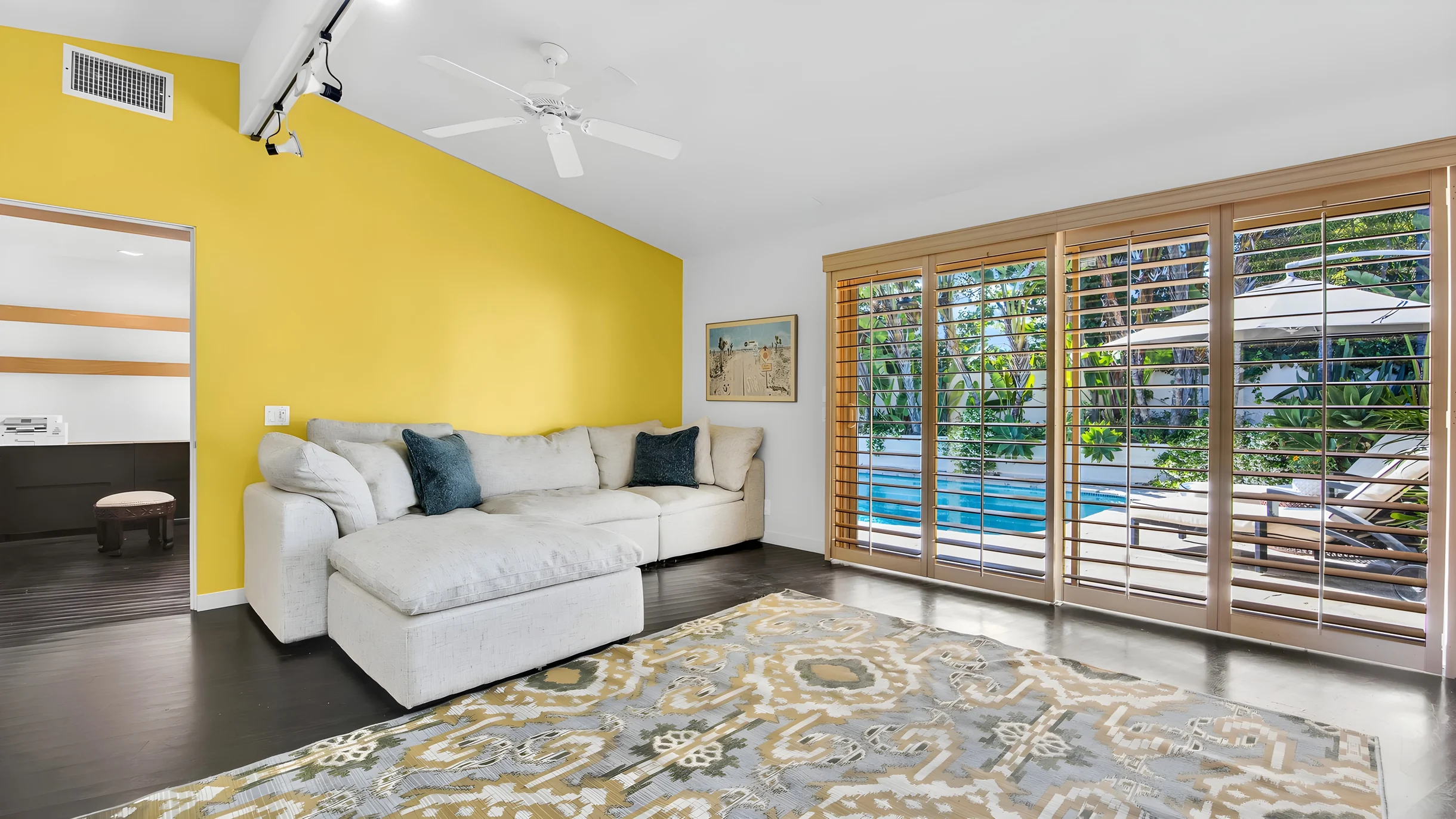 Wander Hollywood Hills Enclave #16