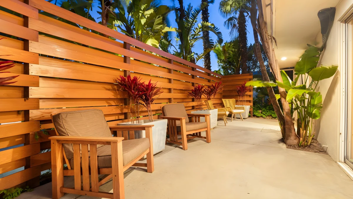 Wander Hollywood Hills Enclave