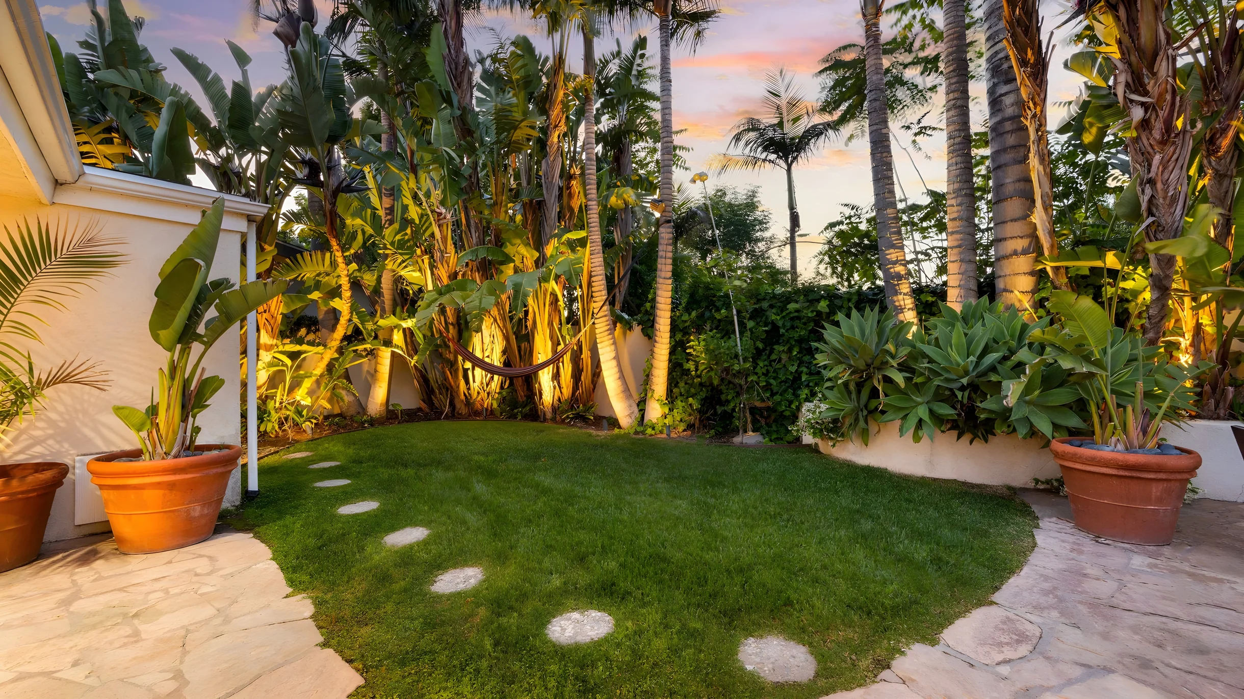 Wander Hollywood Hills Enclave #34
