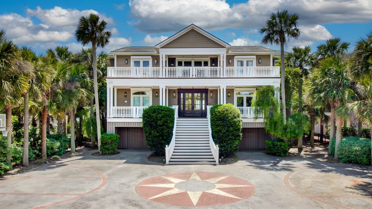 Wander Sullivans Island Shores