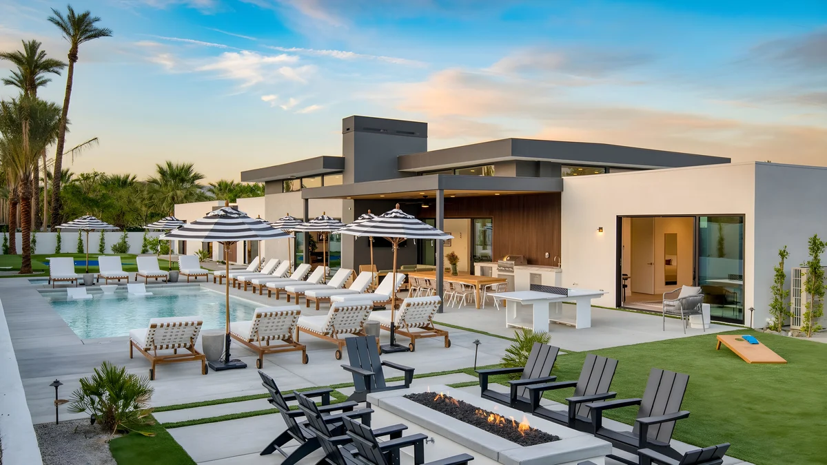 Wander La Quinta Palms