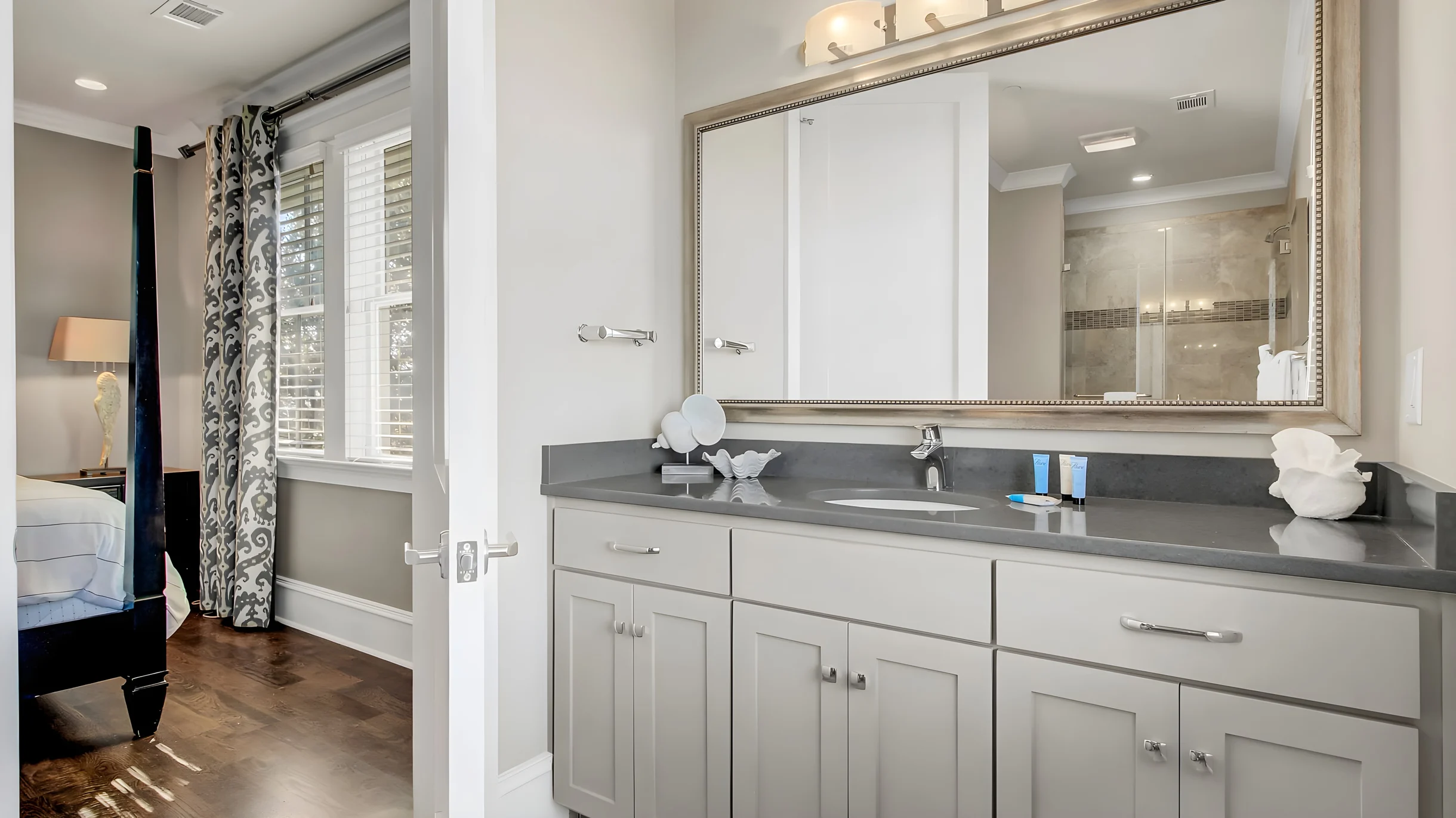 Wander Isle Palms Dune