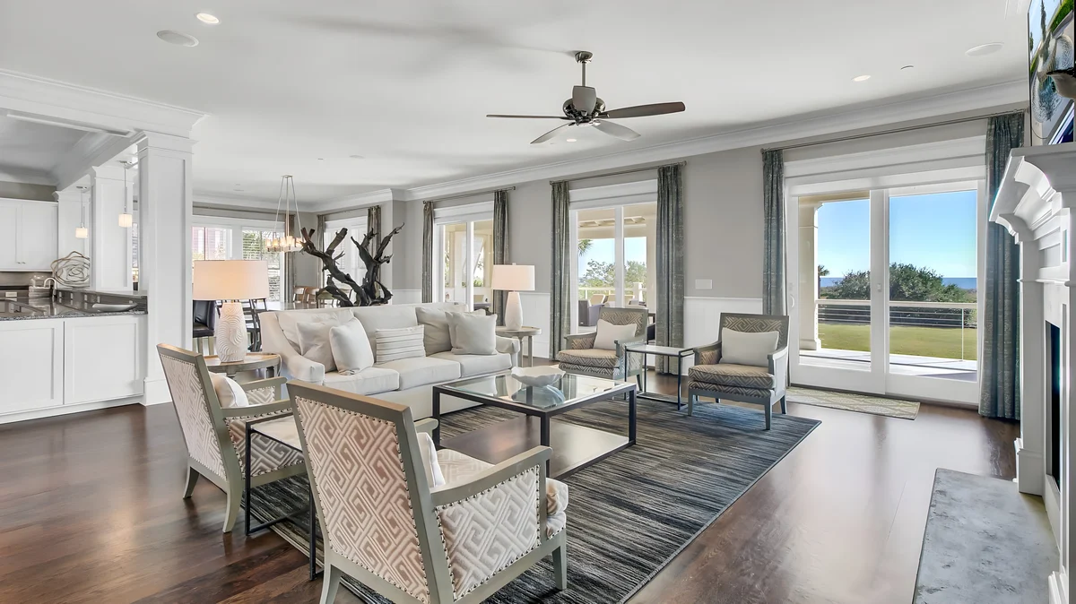 Wander Isle Palms Dune