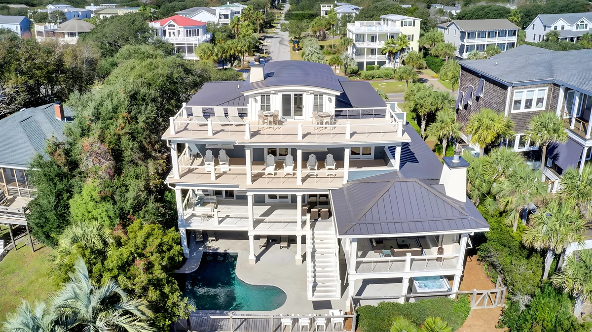 Wander Isle Palms Dune
